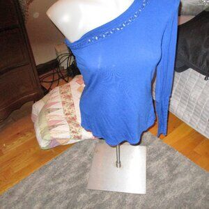 NEW W/O TAGS BEBE ROYAL BLUE XS ONE SHOULDER TOP